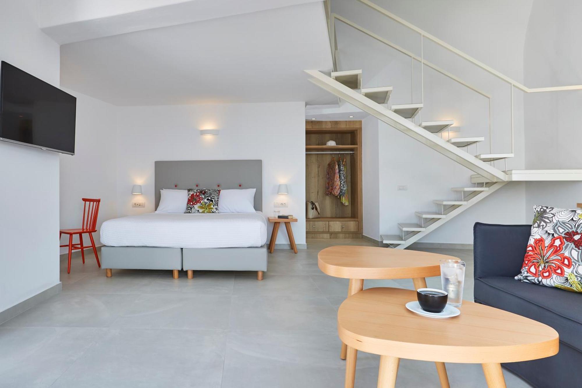 Aperanto Suites Oia  Exterior foto
