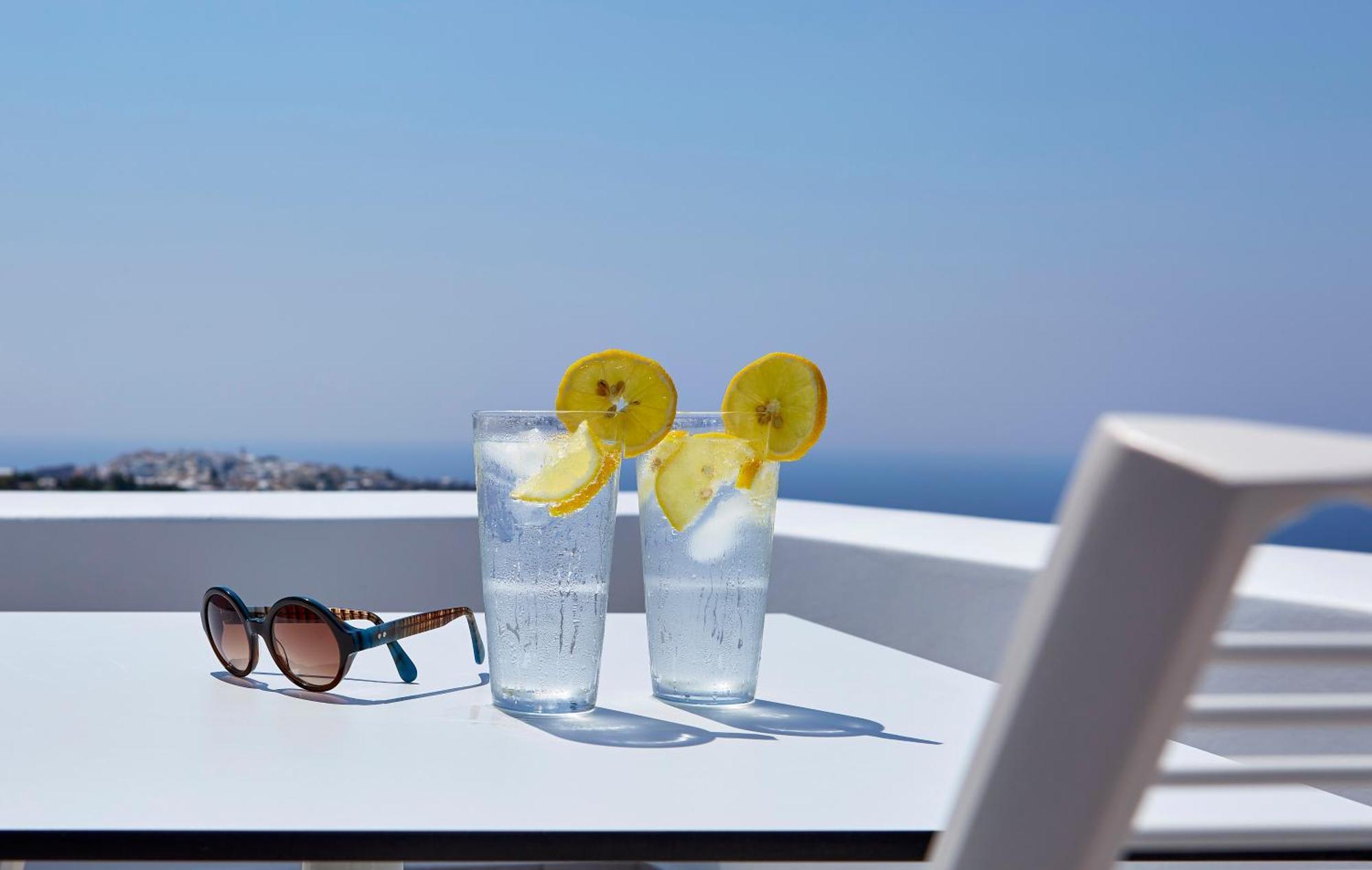Aperanto Suites Oia  Exterior foto